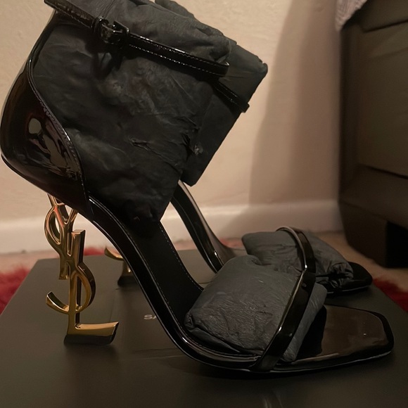 YSL HEELS BLACK (38) 8 WORN TWICE - Picture 1 of 5